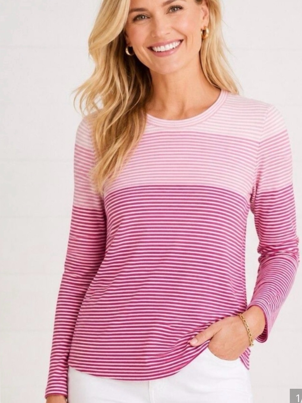 Perfect like new J. McLaughlin Women’s Striped Crewneck Sweater white Pink large